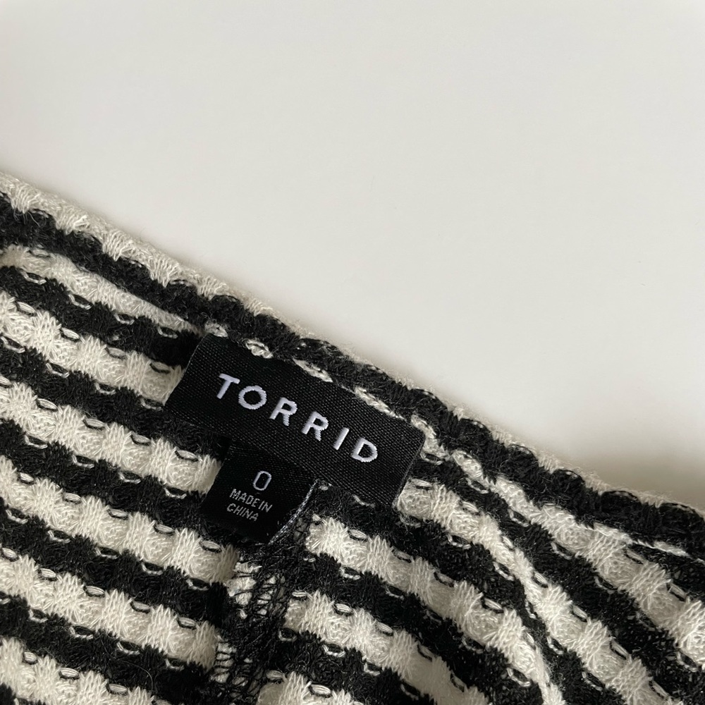 Torrid waffle tee - Picture 5 of 6